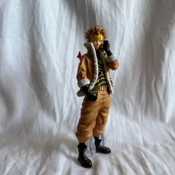 나의 히어로 아카데미아 호크스 피규어