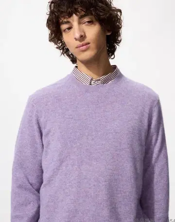 유니클로 캐시미어 크루넥 스웨터