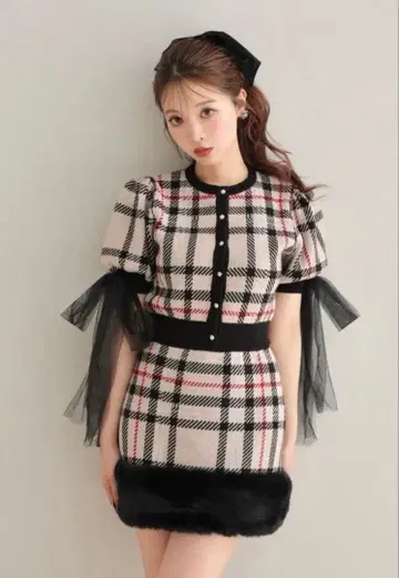 M me eme 엠미에메 로얄 타탄 스커트