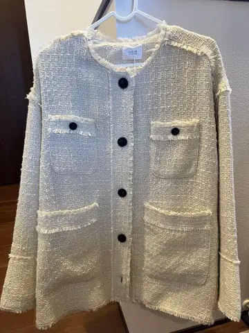 LOWRYS FARM 트위드 자켓 화이트