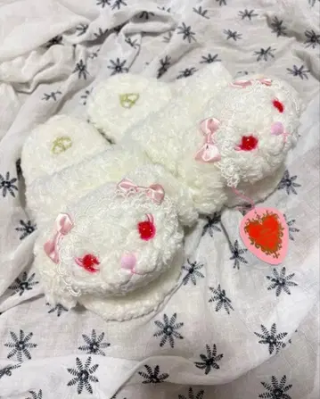 BABY THE STARS SHINE BRIGHT 우사쿠먀짱 슬리퍼