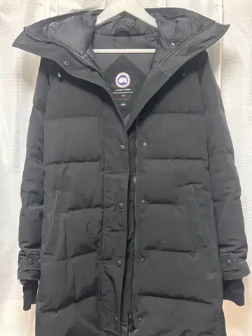 Canada Goose 블랙 다운 자켓