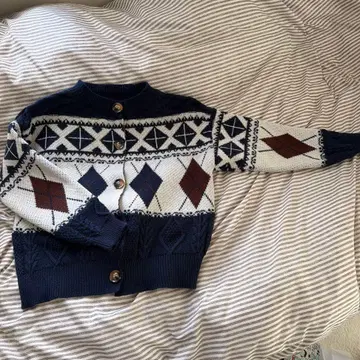 아가일 무늬 니트 가디건