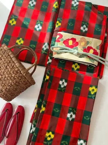 울 기모노 빨간색 x 그린