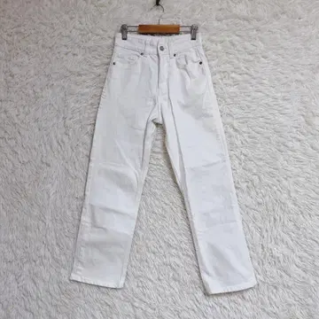 [ H&M ] 화이트 데님 팬츠 (0) 스트레이트 버튼 플라이