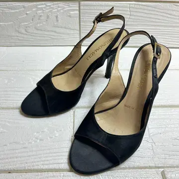 이탈리아제 BRUNOMAGLI 오픈토 펌프스 20.5cm