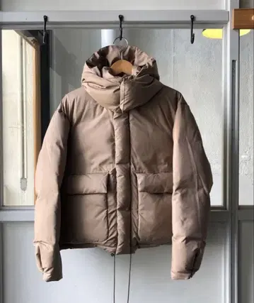 [ AURALEE ] POLYESTER DOWN JACKET