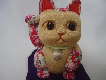 [미사용품] 보물 마네키네코 카가 유젠 베이지