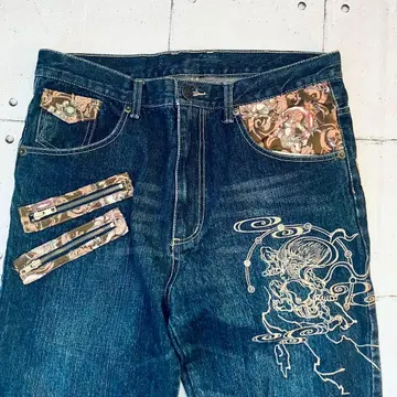 일본풍 패턴 자수 데님 풍신뇌신 지퍼 장식 인디고