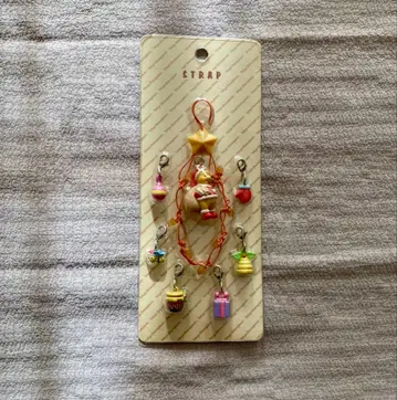 [ 디즈니 ] 곰돌이 푸 크리스마스 참 포함 스트랩 세트