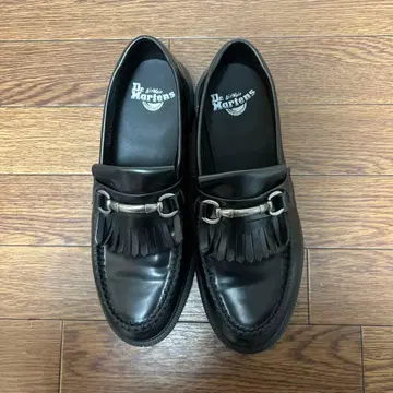 Dr.Martens ADRIAN 스너플 로퍼