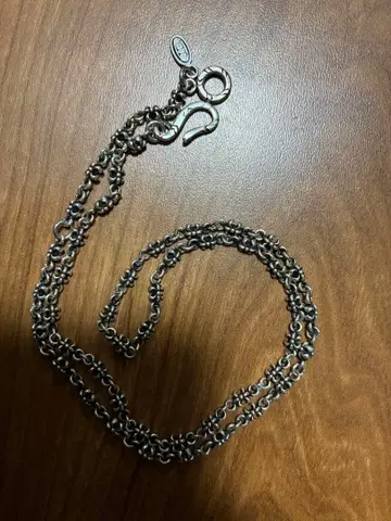 저스틴 데이비스 실버 체인 목걸이