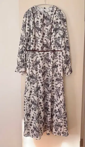 펠리시모 뮤르즈 모던 원피스 택 포함