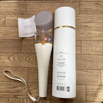 아이즈원 official Ligit Stick 공식 응원봉