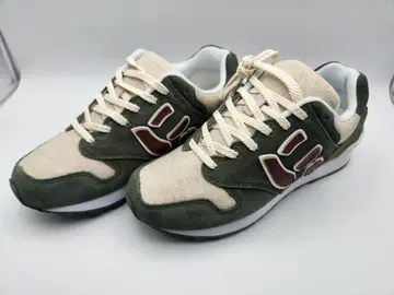 뉴 스니커즈 23.5 SANGACIO