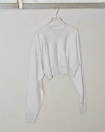 TODAYFUL 크롭 스웨트 풀오버