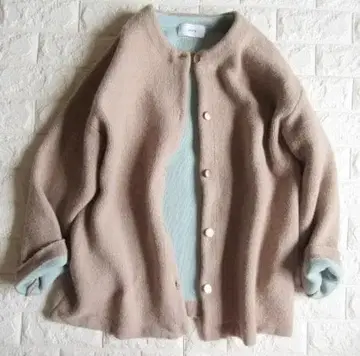 LARUTA 라루타 폭스 기모 골드 버튼 니트 자켓