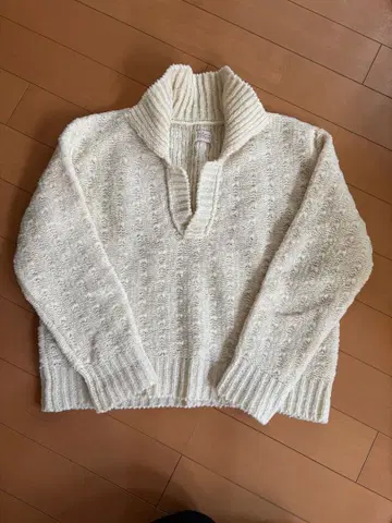 babaco 아이보리 니트 스웨터 V넥