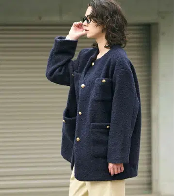 푸들 금장 버튼 노카라 코트