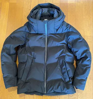 UNIQLO 심리스 다운 후드티 (3D 컷) 남성용