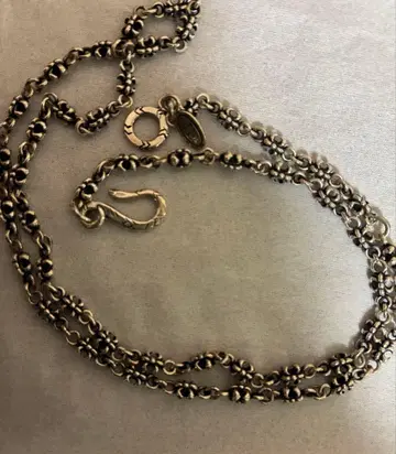 J.D. 실버 비즈 디자인 목걸이