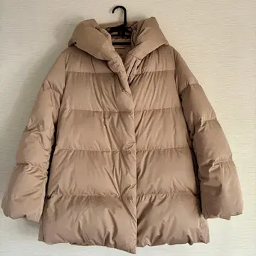 유니클로 여성용 베이지 L 후드 부착 다운 자켓