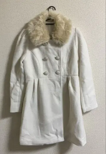 화이트 롱 코트 L 사이즈