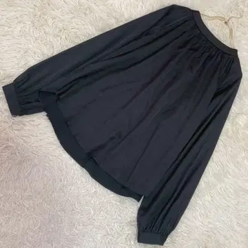 UNTITLED 목 주름 블라우스 블랙 2 오피스 깔끔 고급