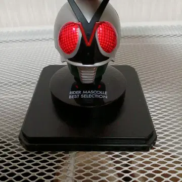 매스콜렉션 가면라이더 X 발광 받침대 미니 피규어 포함