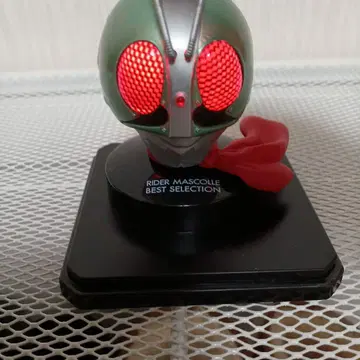 마스콜레 가면라이더 신 1호 발광 받침대