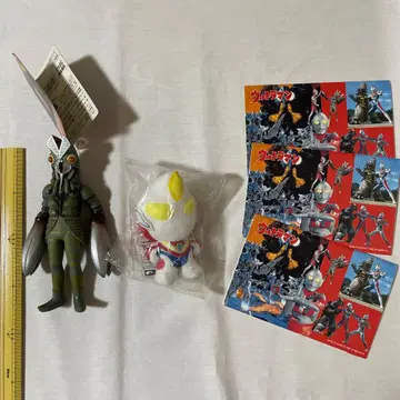 울트라맨 봉제 인형 미개봉 울트라맨 그림 엽서 발탄 성인 피규어