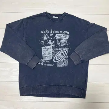 BORN FREE 그래픽 맨투맨 L