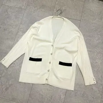 빅 펄 버튼 가디건 그레이스 클래스 그레이스 콘티넨탈