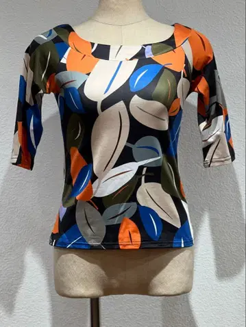 다색 잎 패턴 반소매 T셔츠 사교댄스 연습복 L