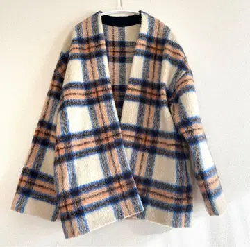 fika. 울 혼방 체크 무늬 노카라 숏코트