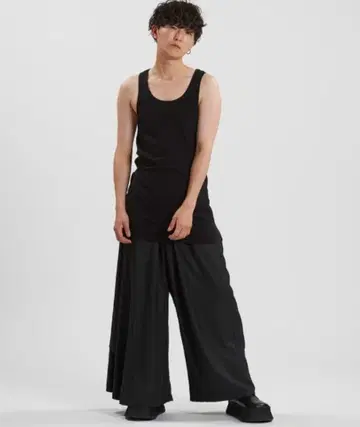 사이드 슬릿 롱 탱크