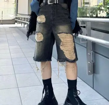 데미지 하프 팬츠 블랙 PAGE BOY