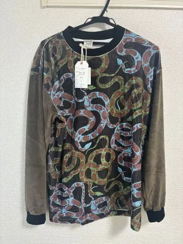 칼리 뱀 무늬 긴팔 상의