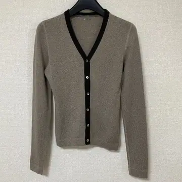 산키상지 베이지 캐시미어 100% 니트 스웨터 가디건 새상품급 가을/겨울