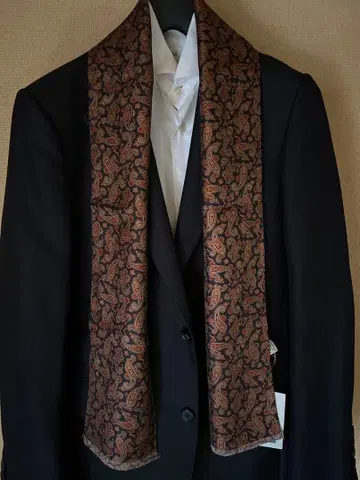 [ 미사용 새상품 ] AD56 MILANO AD&C 페이즐리 실크 스톨