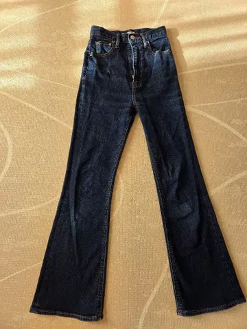 부츠컷 데님 22 다크 블루 플레어 데님 SLY