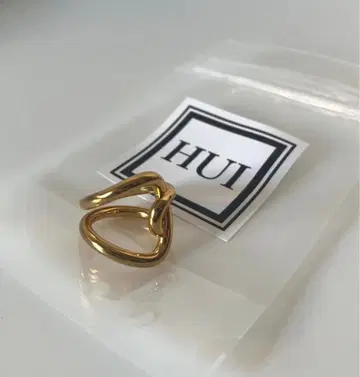 HUI 휴이 골드링 안지름 약 18.5mm (15~17호)