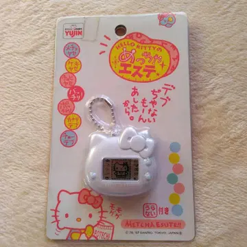 헬로키티 메챠 에스테틱