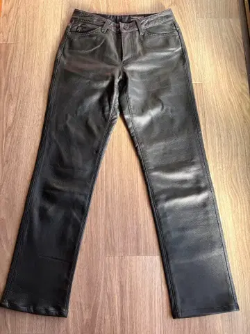 SWEET CAMEL 블랙 가죽 슬림 팬츠