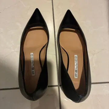 PELLICO 블랙 펌프스