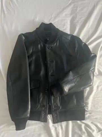 Eddie Bauer 블랙 가죽 자켓 S