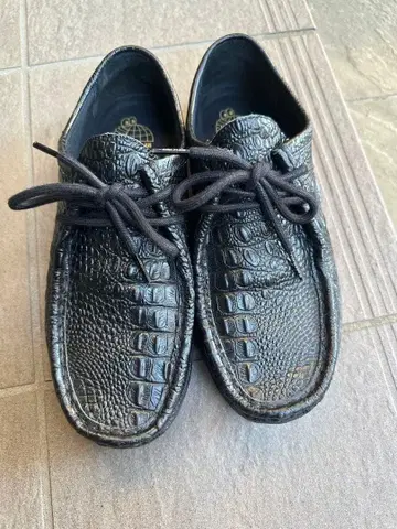 Last Resort AB VM006-Moc LO BLACK CROC