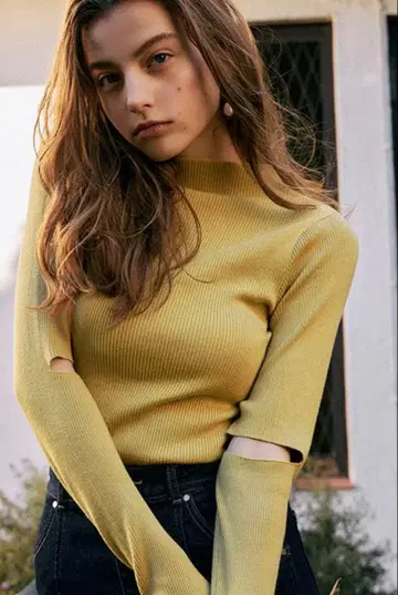 [택 포함 새상품] eimy istoire 백 오픈 엘르 슬릿 니트