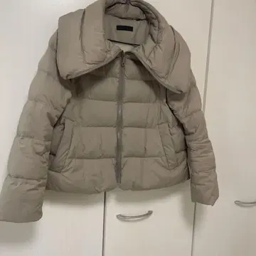 UNIQLO 숏 다운 자켓