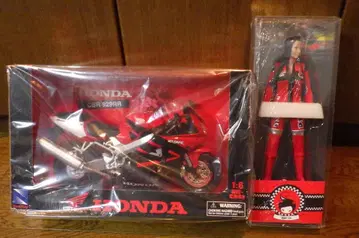 PLAY TOY 1/6 RACING GIRL P009 / CBR929RR